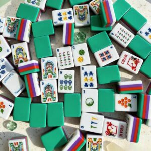Palm Springs Jade Mahjong Tiles